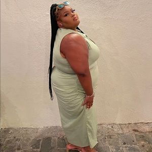 Plus Sage Green Plunge Front Ruched Midi Dress